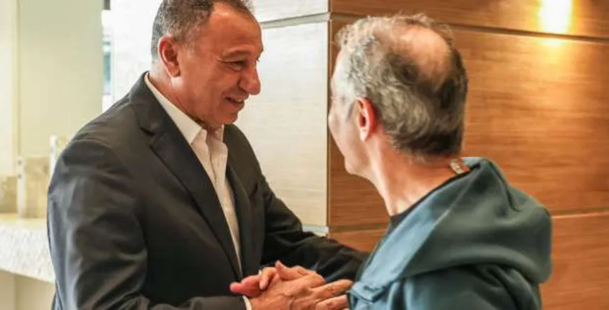 ما الذي يحدث في الأهلي؟ 5 قضايا ساخنة تنتظر الخطيب.. أبرزها مصير كولر وخليفته