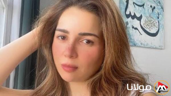 اكتشفي سر نضارة بشرة مي عز الدين باستخدام زيت وصابون طبيعي