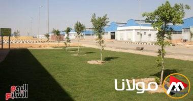 استكشف خريطة المصانع المتاحة للمستثمرين في المحافظات مع تصميم جرافيكي جذاب