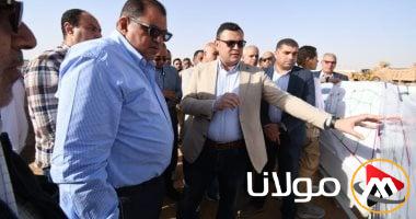 وزير الإسكان يختتم جولته بتفقد مشروعات المرافق في جنيفة والرابية بمدينة الشروق
