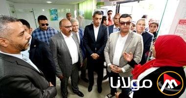 وزير الإسكان ومحافظ السويس يزوران محطتي رفع الصرف الصحي في حي السويس لتحسين الخدمات العامة