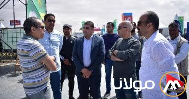 مسئولو الإسكان يزورون كومبوند مزارين والشواطئ والمدينة التراثية في العلمين الجديدة لتعزيز التطوير السياحي