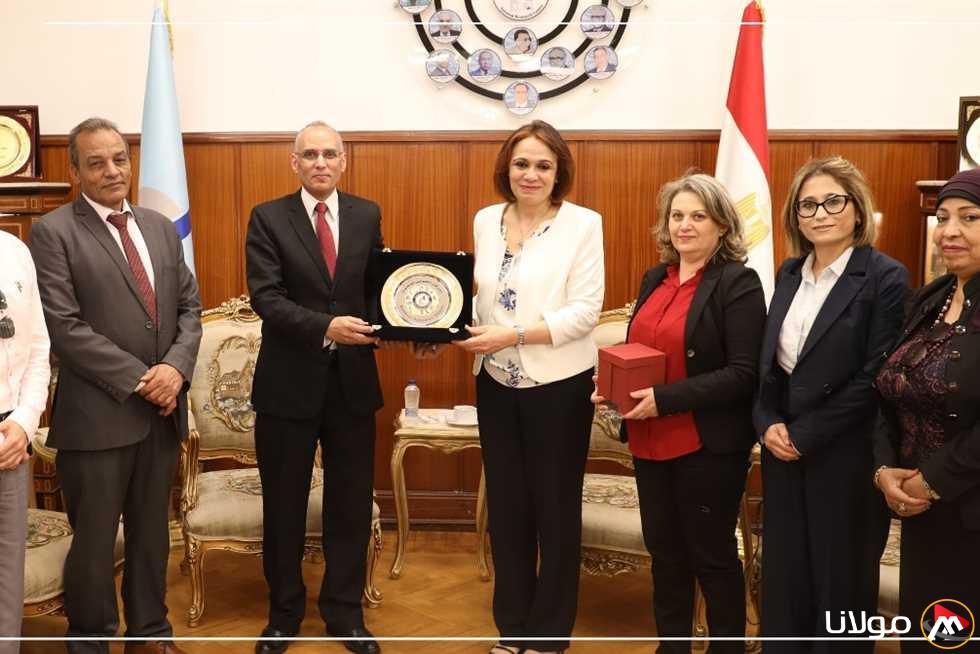 مباحثات مثمرة بين جامعة قرطاج التونسية والمركز القومي للبحوث لتعزيز التعاون في التعليم العالي