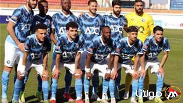 تابع مباراة بيراميدز وفاركو في الدوري المصري.. البث المباشر متاح الآن!