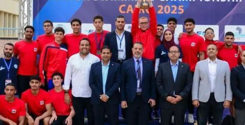 وزير الشباب يهنئ منتخب السباحة بفوزه ببطولة أفريقيا للناشئين وتفوقه على 32 دولة