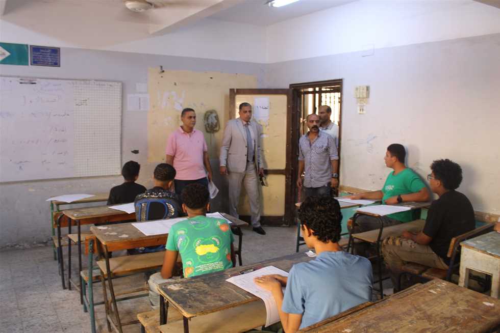 10457 طالبًا وطالبة يخوضون امتحانات الدور الثاني للثانوية العامة في الجيزة