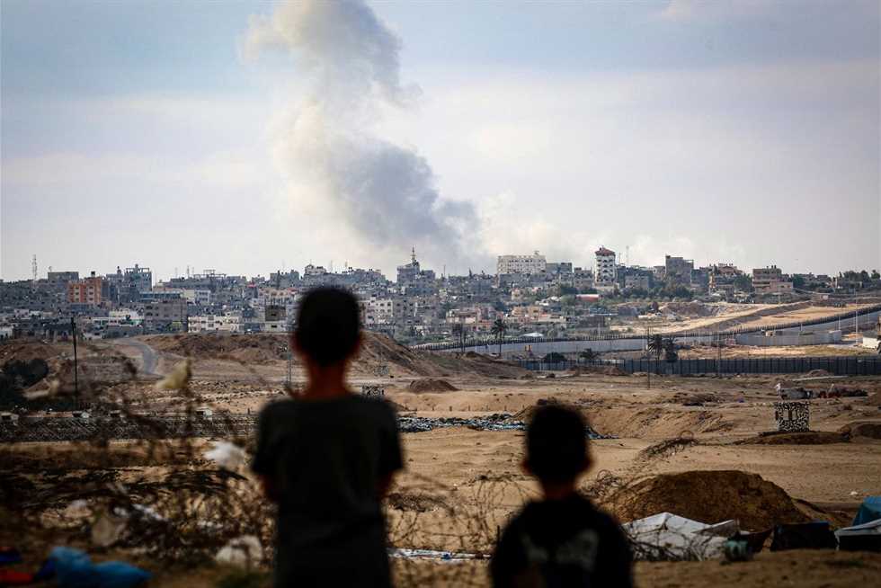 «جارديان» تكشف كيف ساعدت مايكروسوفت الجيش الإسرائيلي في تتبع ملايين الفلسطينيين