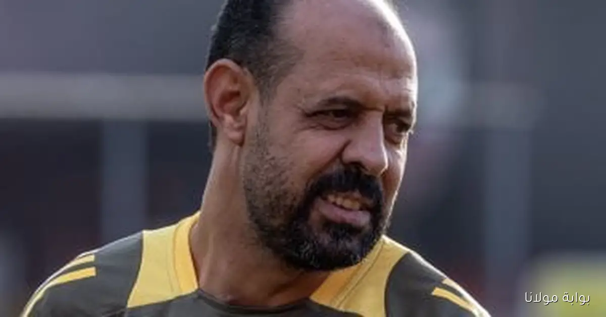 عماد النحاس يعمل على تصحيح أخطاء دفاع الأهلي استعدادًا لمواجهة الزمالك