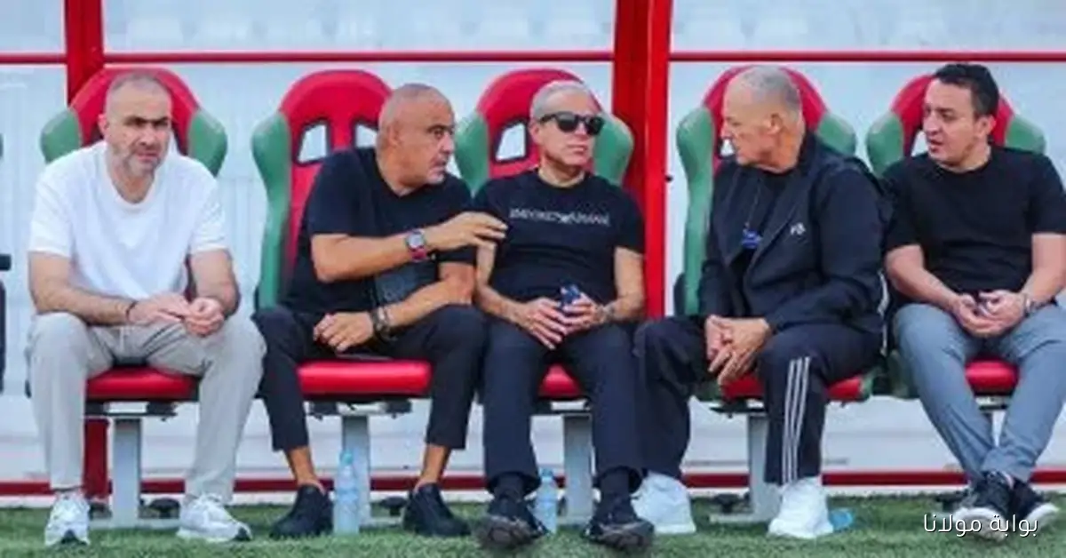 السفير المصري ومحمد يحيى لطفى وأبو ريدة يتابعون تدريبات منتخب مصر استعدادًا لمواجهة جيبوتي