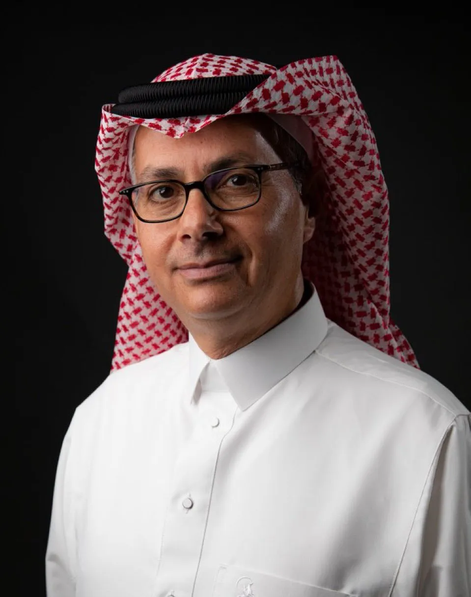 إنجازات البروفيسور عمر ياغي